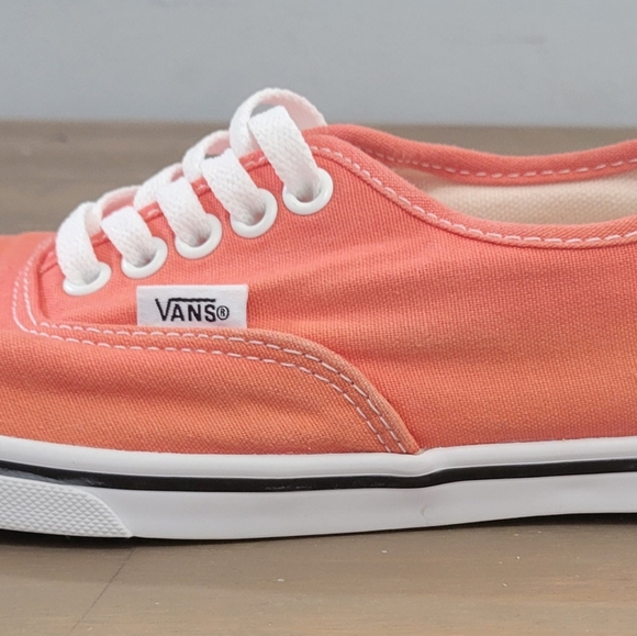 Vans Old School Salmon Lace Up Low Sneakers Womens Size 7.5 - Picture 2 of 8